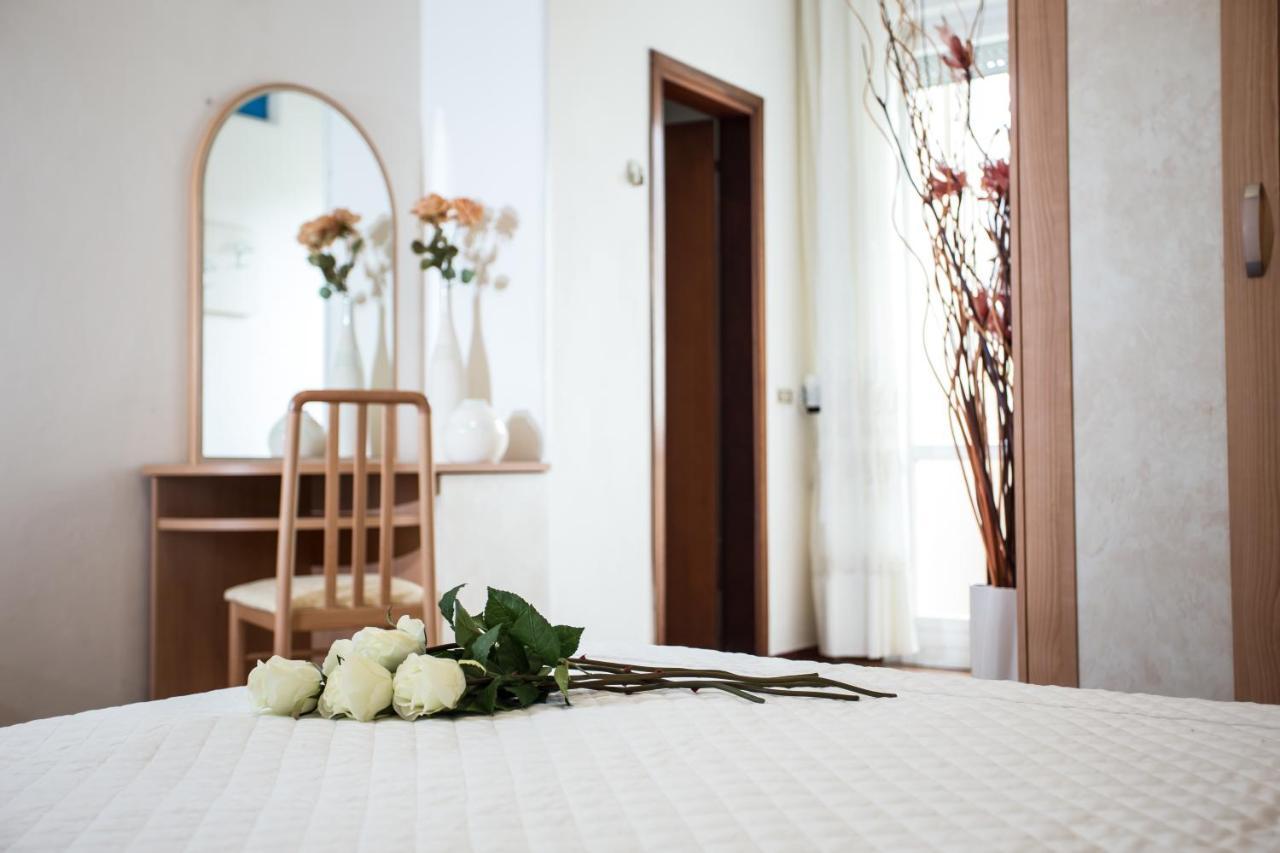 Hotel Continental غاتيو أ ماري المظهر الخارجي الصورة
